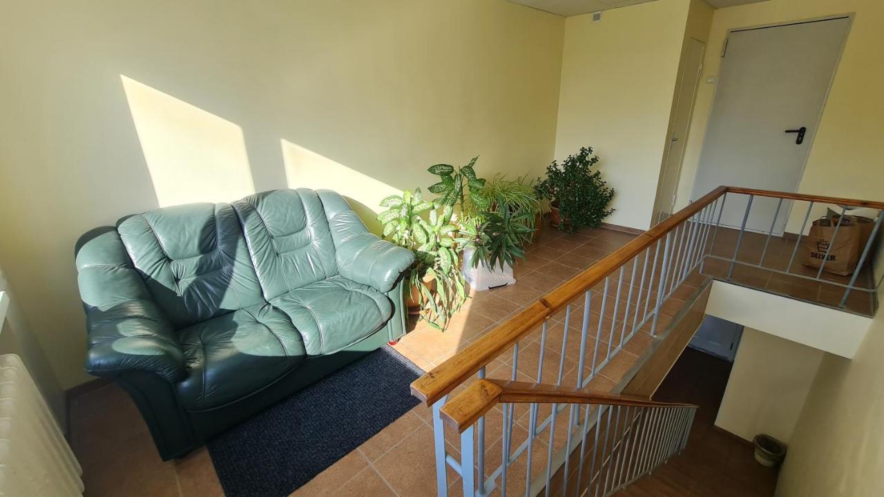 Hostel Nele Jõhvi 外观 照片